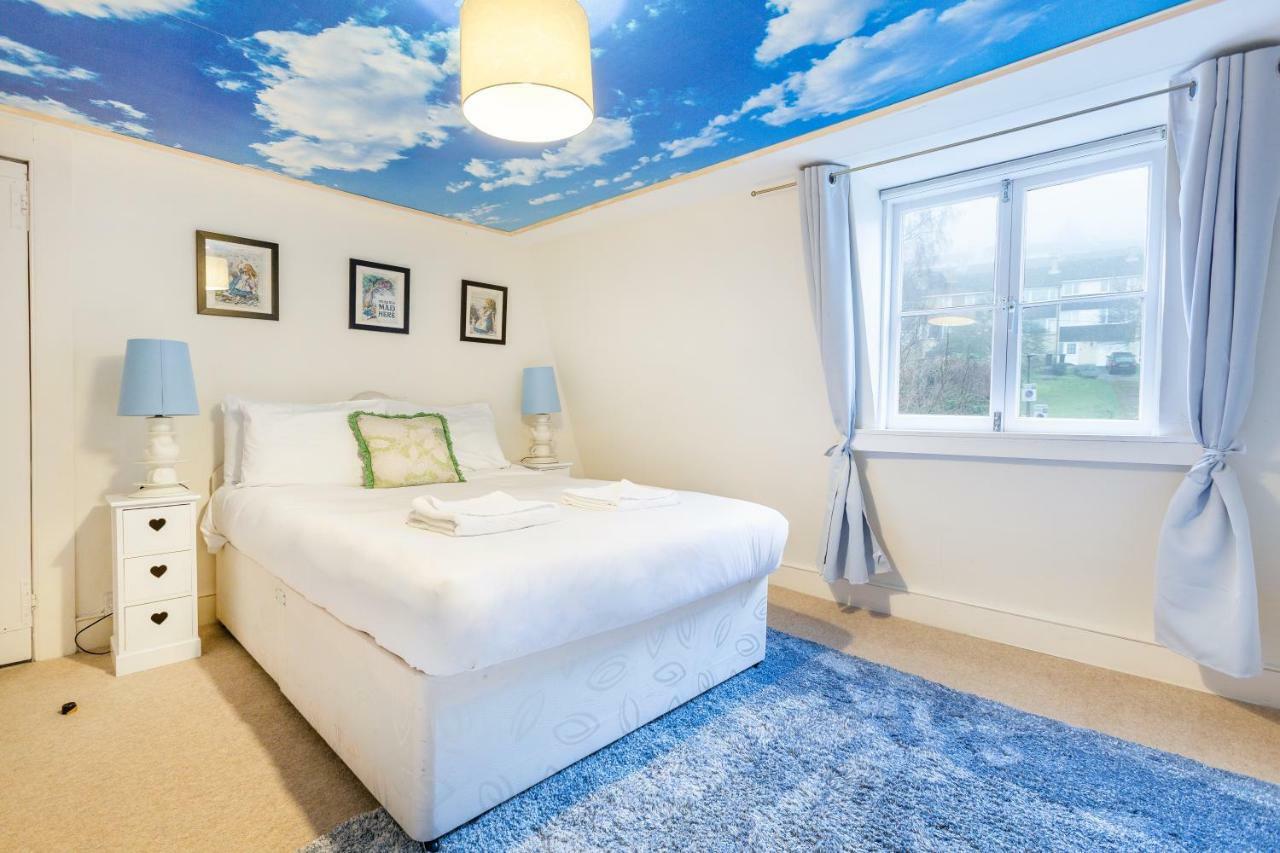 The Wonderland Townhouse - Alice In Wonderland 7Bdr Home Bath Exteriér fotografie